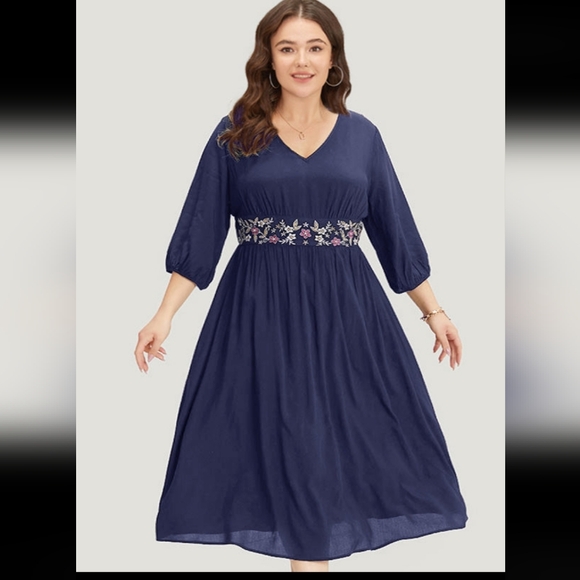 BLOOMCHIC EMBROIDERED PATCHWORK DRESS L - Picture 1 of 13